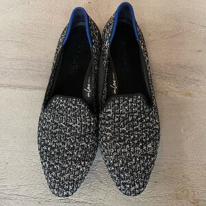 Rothys 
The Almond Loafer In Black/metallic In Dusk  size 6